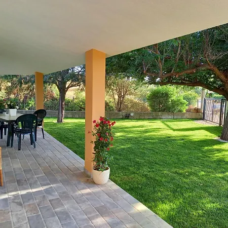 Bed & Breakfast Domo De Folas Budoni